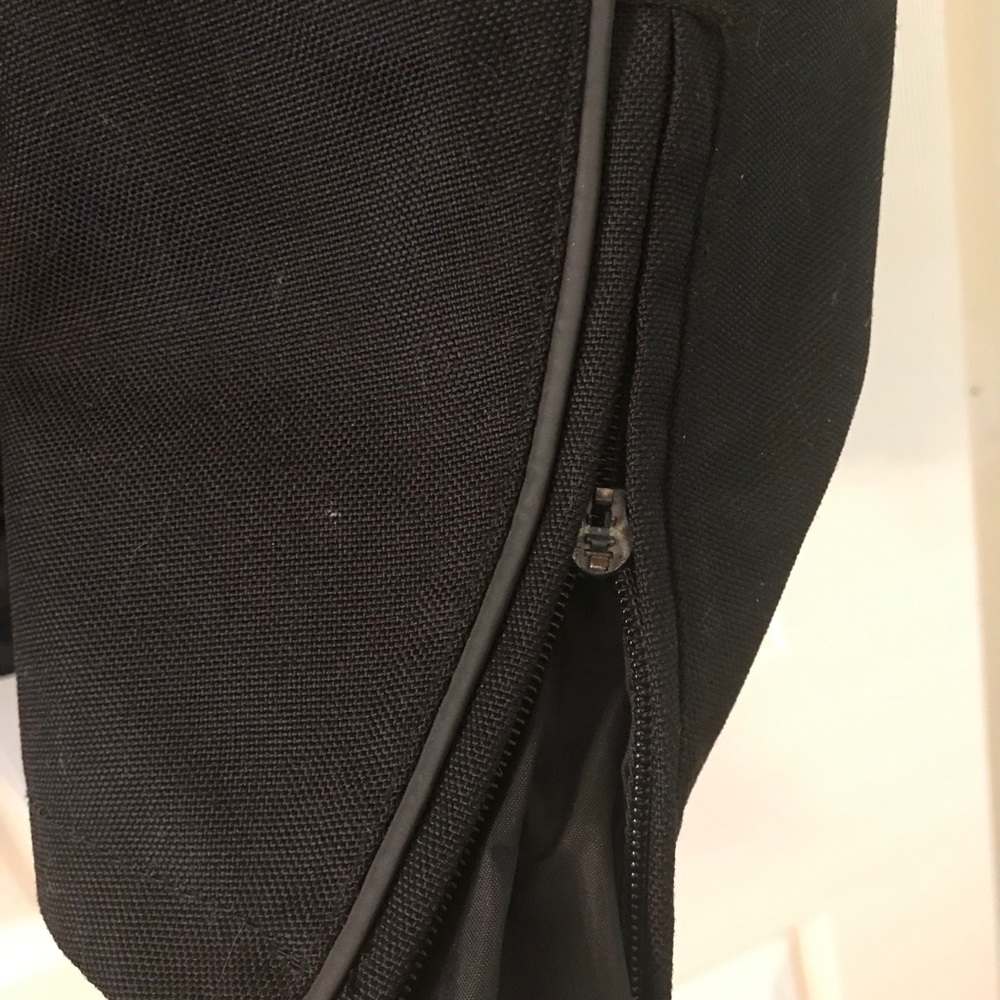 Harley Davidson Riding Jacket w/ insert - Picture 4 of 6